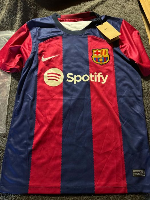 Koszulka sportowa Barcelony rozmiar s nie używana