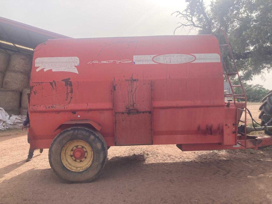 Unifeed Seko 3 de 13M3
