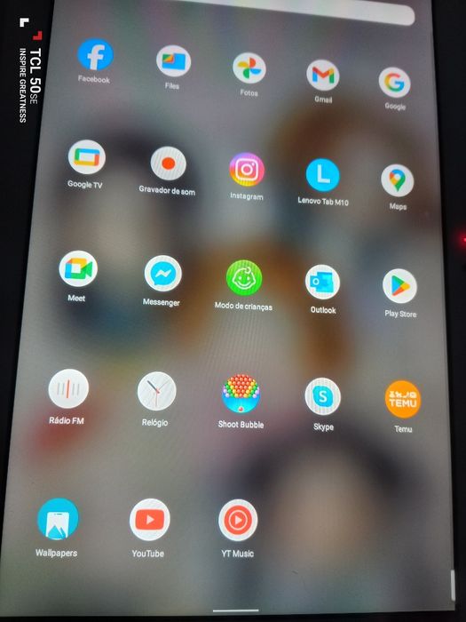 Vendo tablet Lenovo powered android como novo..