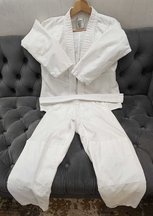 Kimono de Judô Infantil Outshock 140 cm + Faixa Branca