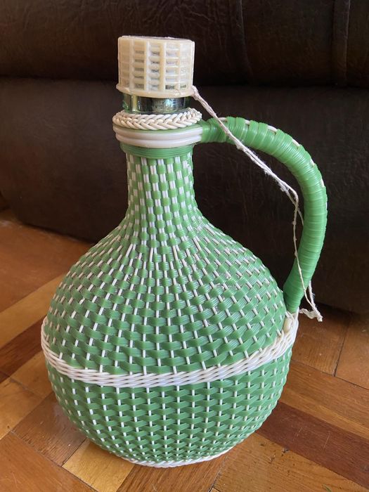 Бутль для вина плетений