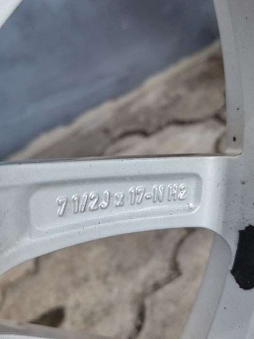 Felgi Koła BMW R17 5x112 225/50 G20 G30