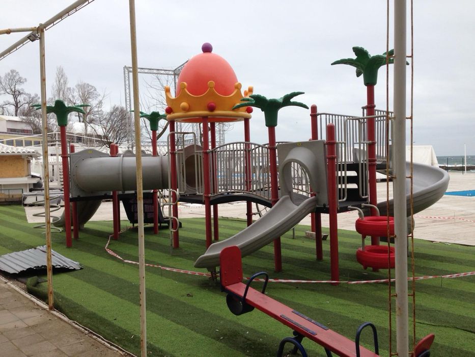 Продам дитячий ігровий майданчик б/в (вуличний)