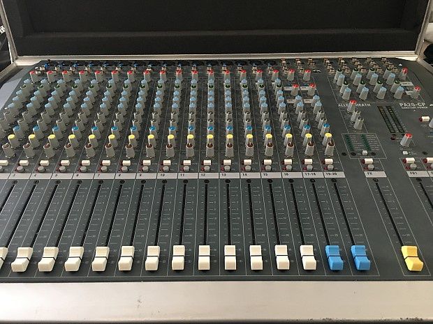 Mixer Allen&Heath Pa20 case