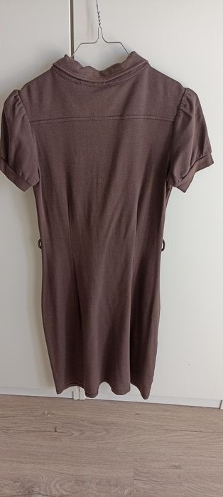 Vestido castanho