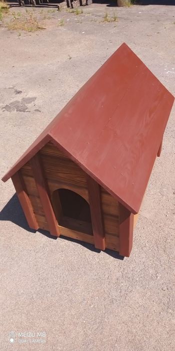 Продається будка для великої собаки. Ціна 4500 грн.