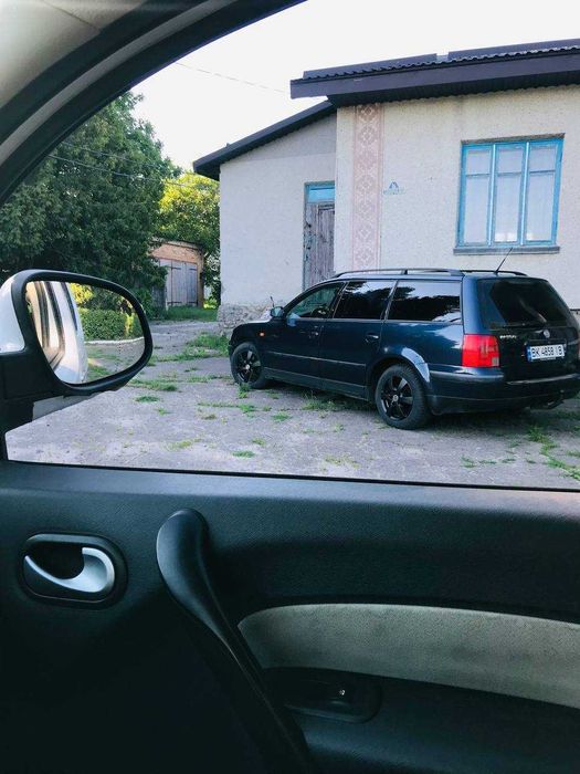 Продаж Авто Volkswagen Passat b5