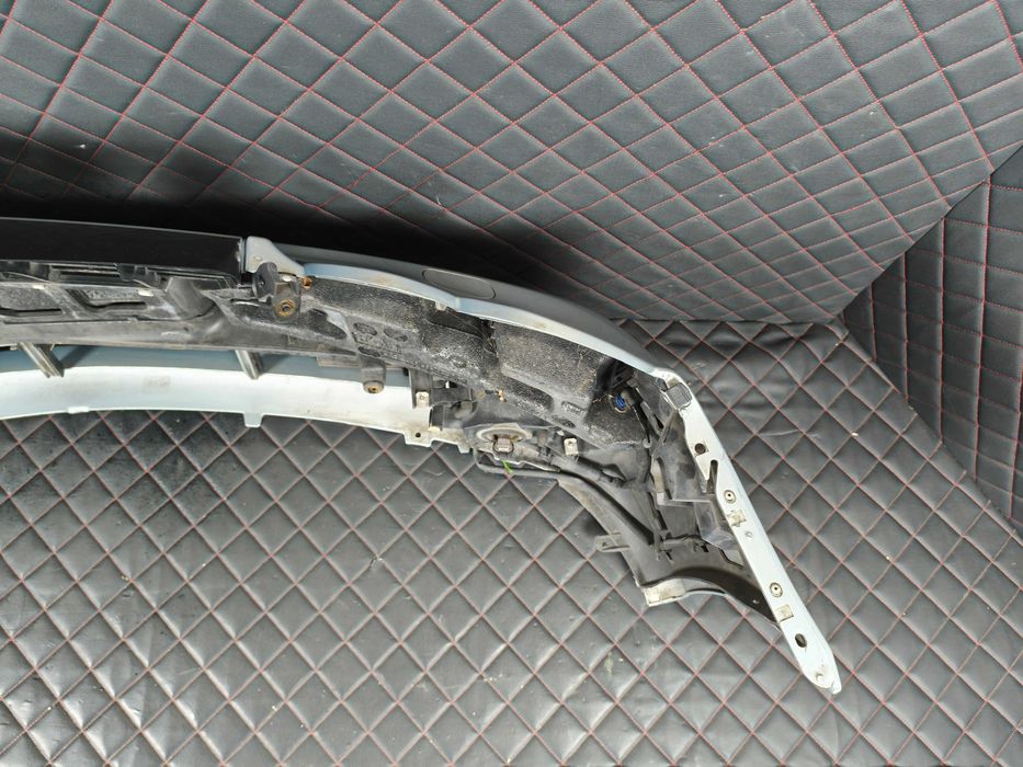 MERCEDES CLK A209. C209. 02-05 Zderzak Przedni Przód PDC Lakier C762