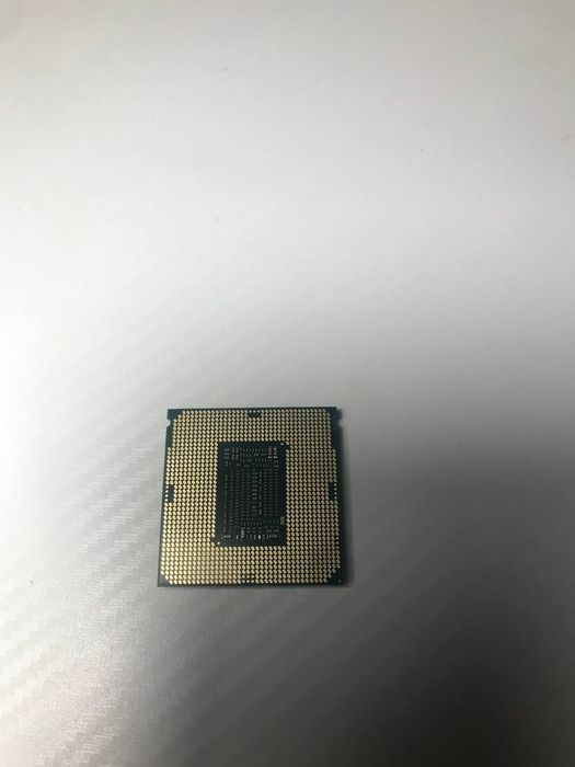 Продам процесор Intel Pentium G5400