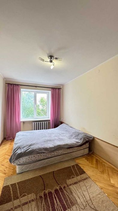 Продаж 3 кім. квартири  вул. Патона