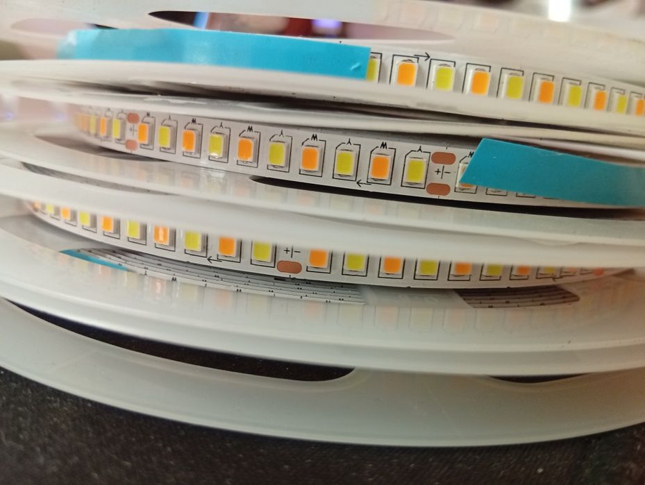 Світлодіодна стрічка 2835 для led люстр, тепле та холодне світіння