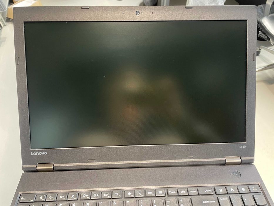 Для дому та офісу Lenovo ThinkPad L560 (i5-6300U\8Gb-DDR3\256Gb-SSD)