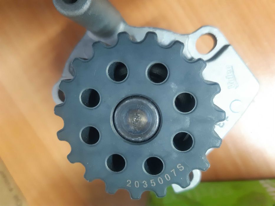 Насос системи охолодження VALEO  WV\SKODA\SEAT\AUDI 1.6-2.0 tdi.