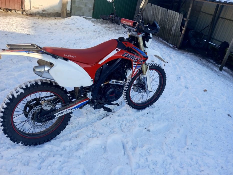 Продам мотоцикл хорнет Дакар 250