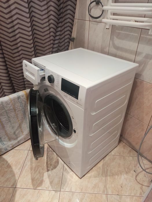 Pralko-suszarka Beko HTV8732XAW