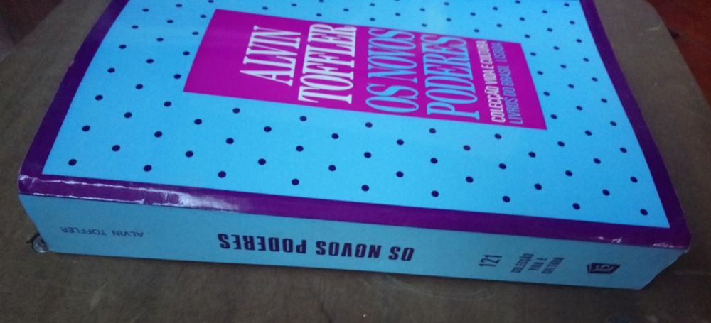 Os Novos Poderes de Alvin Toffler