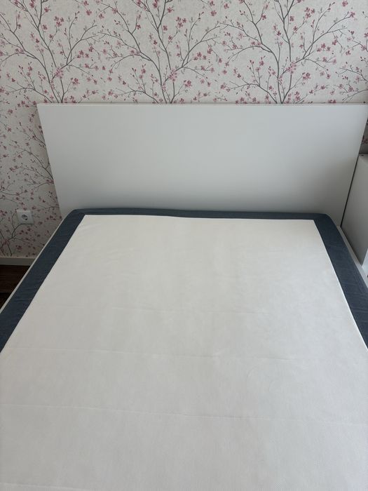 Cama + estrado+colchao+ gavetões