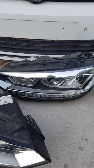 Przód Touran III 2015- komplet