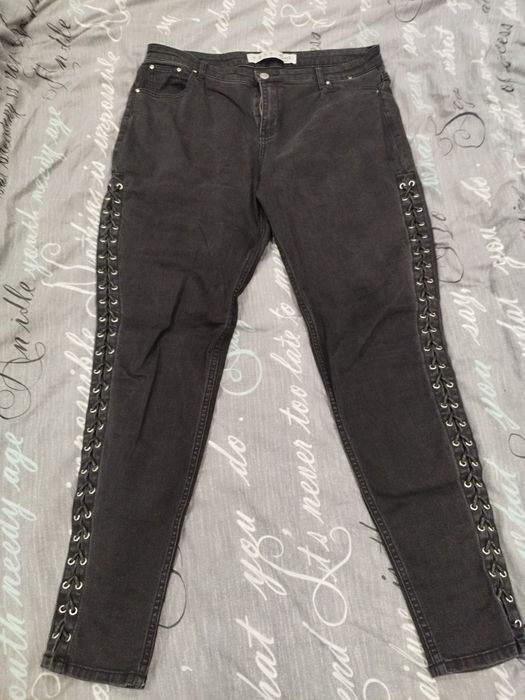 Жіночі джинси  графітового кольору