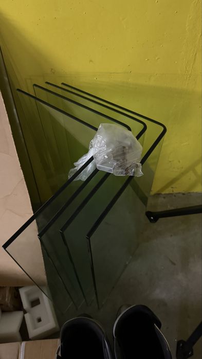 2 Secretaria ou mesa de jantar 180/90 cm