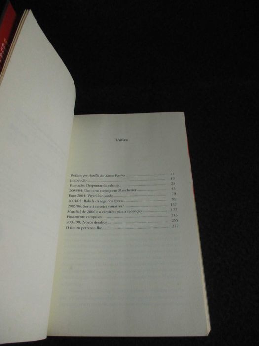 Livro Cristiano Ronaldo Tom Oldfield