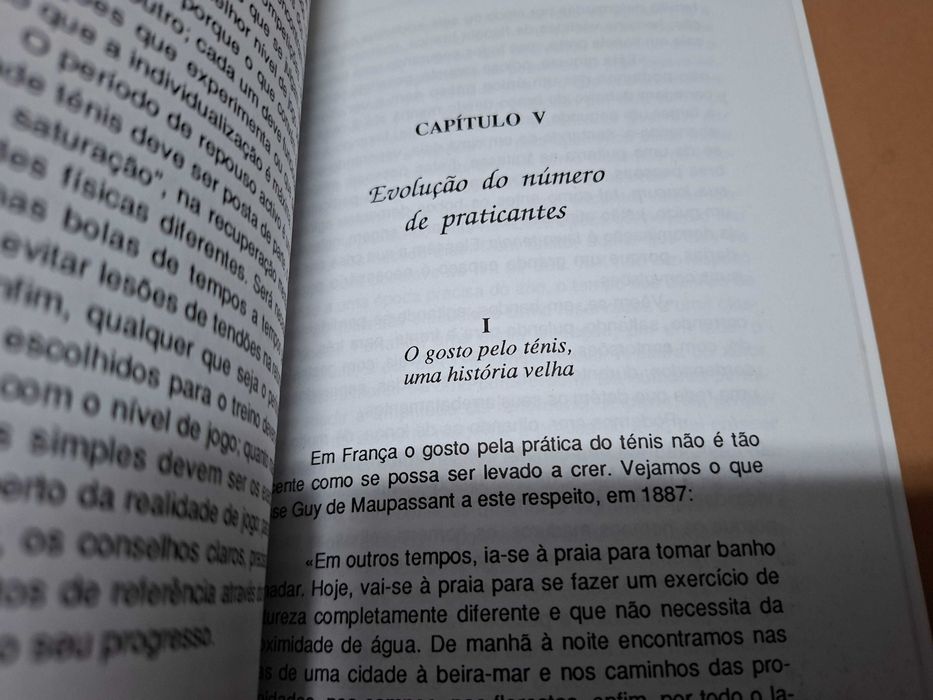 O Ténis  de Raymond Thomas e J. P. Chombar