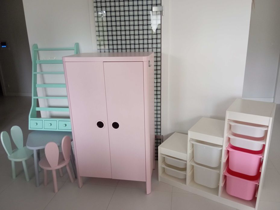 Meble dla dziewczynki