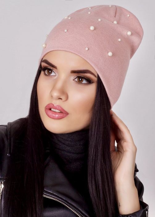 Шапка жіноча з перлинами бусинами намистинками