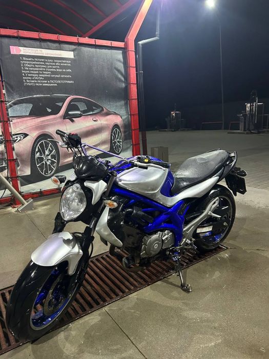 Suzuki gladius 650