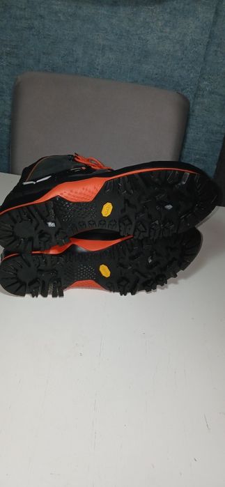 Salewa 48.5.    .