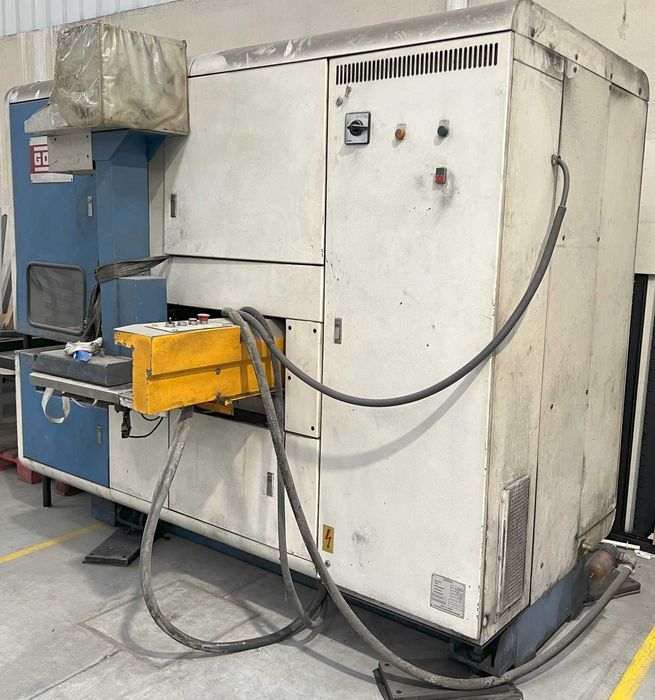 Punçunadora Goiti de 25 Toneladas