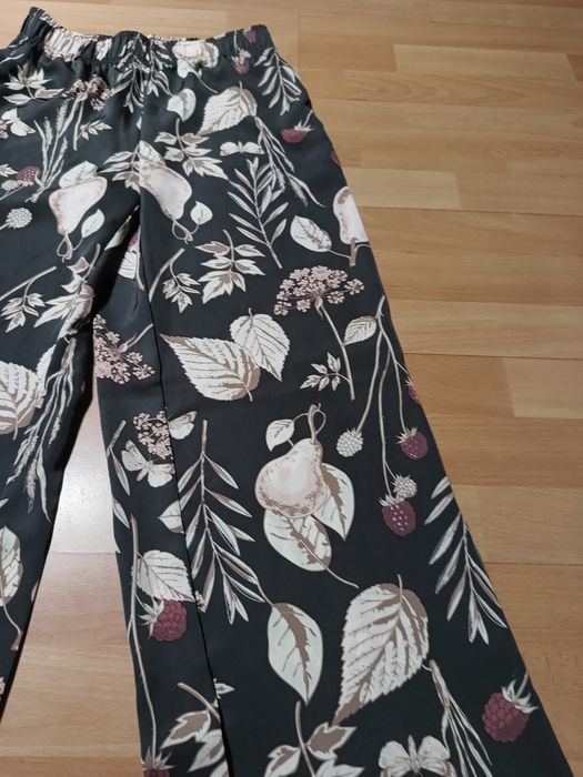 Nowe spodnie damskie Esmara Lekkie, Szerokie Zwiewne Rozmiar 36
