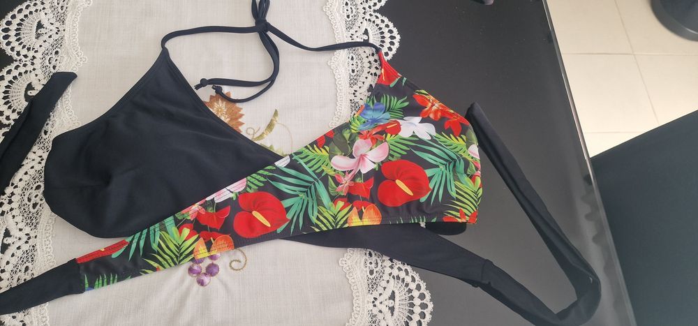 Bikinis senhora novos