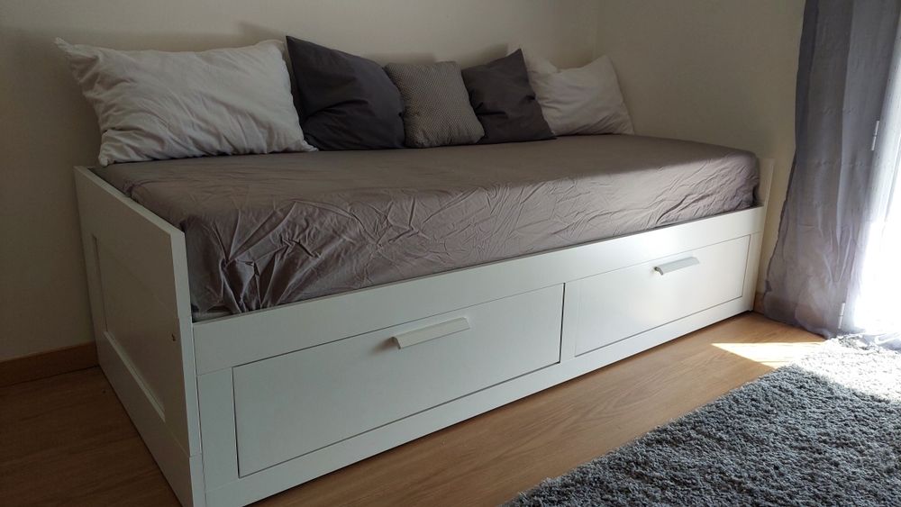 Cama individual/dupla BRIMNES