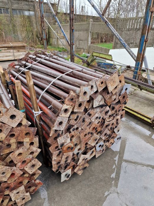 Stemple budowlane podpory sztyce 2.5m szalunki