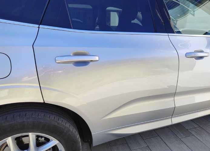 Продам Volvo XC60  2023 року