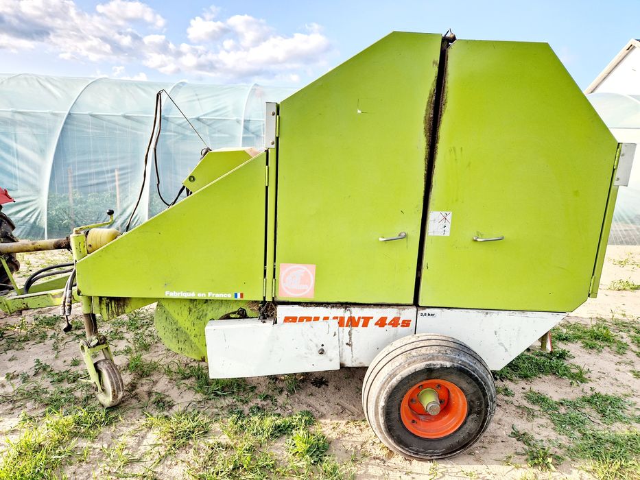 Sprzedam prasę rolującą Claas rollant 44 s nie 46 welger 12