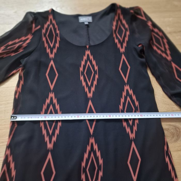 Sukienka Apricot 38