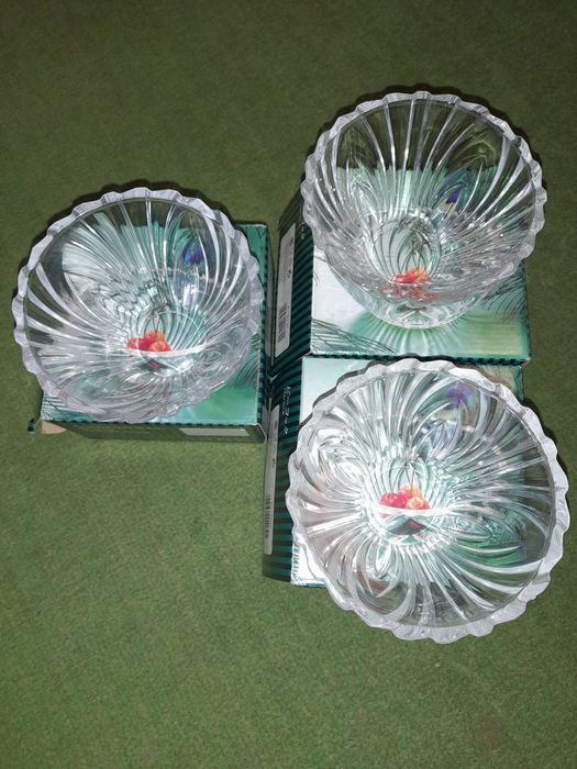 Салатниці скляні