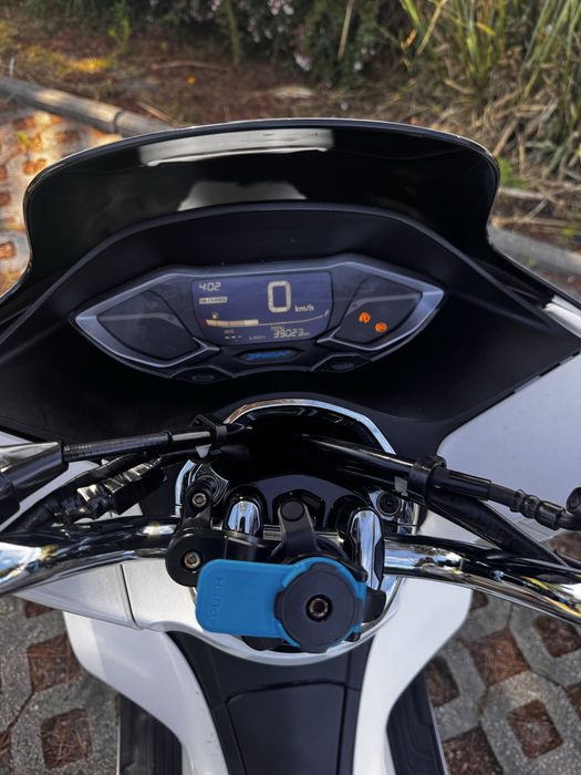 Honda Pcx 2024.