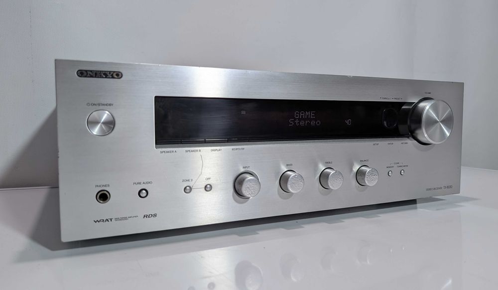Стерео ресивер Onkyo TX-8030, має 120 Вт/канал/Пульт/4-16 Ом/WRAT