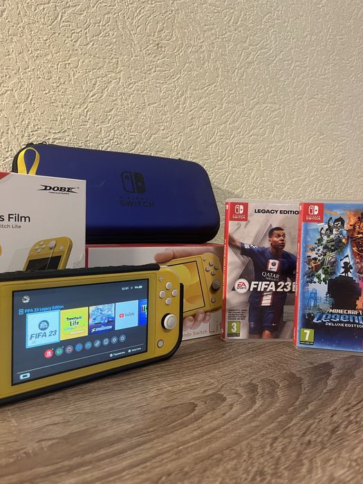 Nintendo Switch Lite Yellow 128GB+FIFA 23+MIinecraft Повний комплект