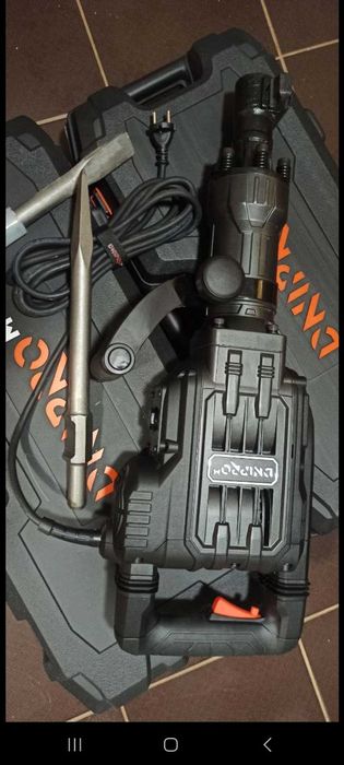 Відбійний молоток оренда Луцьк. 18кг кг