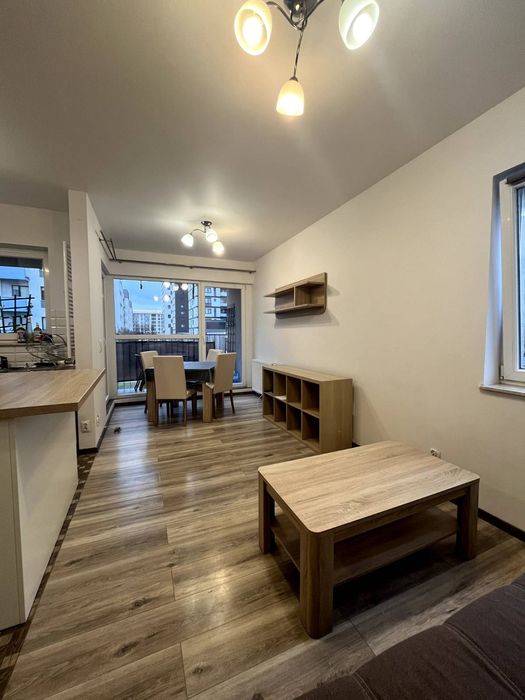 od Marca - 55 m2 Wrocław ul. Piękna (balkon,  2x garaż, komórka)