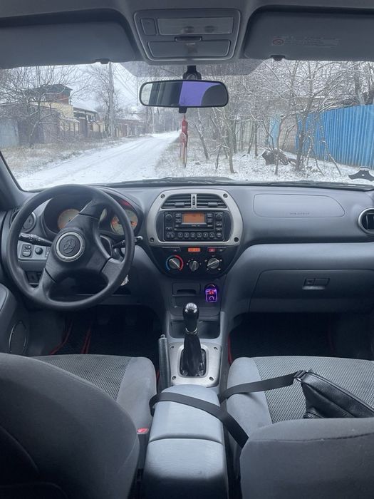 Продам  Toyota RAV4