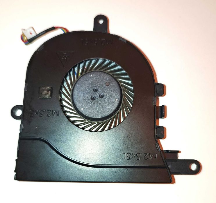 wentylator procesora Dell Inspiron 15 5575 pasuje Dell Inspiron 5570