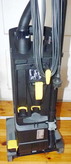 Odkurzacz kolumnowy Karcher CV 30/1