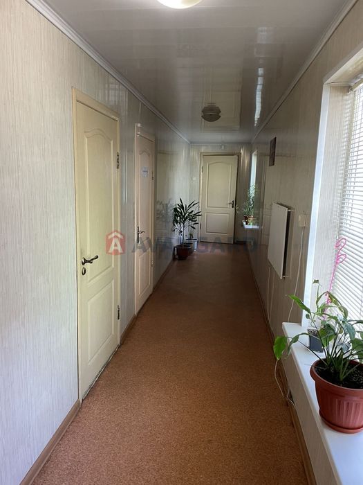 Продам будівлю під коменрційну діяльність 65000$