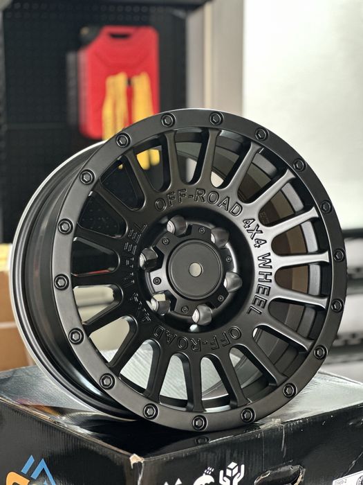 4 JANTES DE ALUMINO 17x8.5 6x139.7
