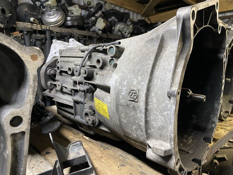 Механічна КПП BMW E39 E46 E53 E60 E65 E66 E83 E87 E90 E91 ZF Getrag